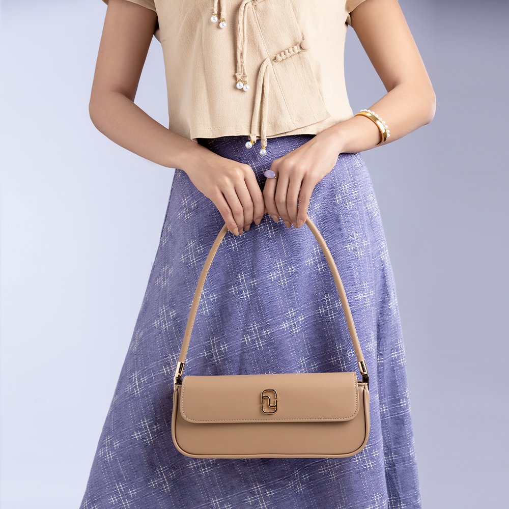 Dannari Beige Sling Bag
