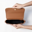 Htate Htar Beige Flap Bag
