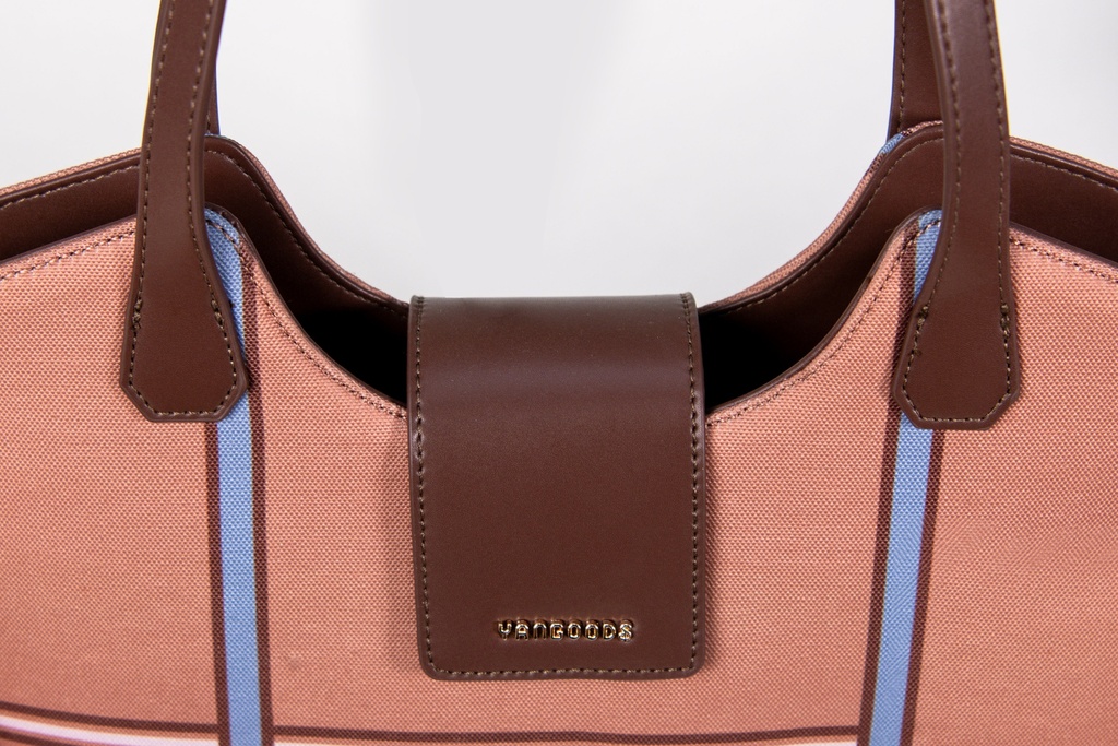 Picnic Chestnut Basket Shoulder Bag