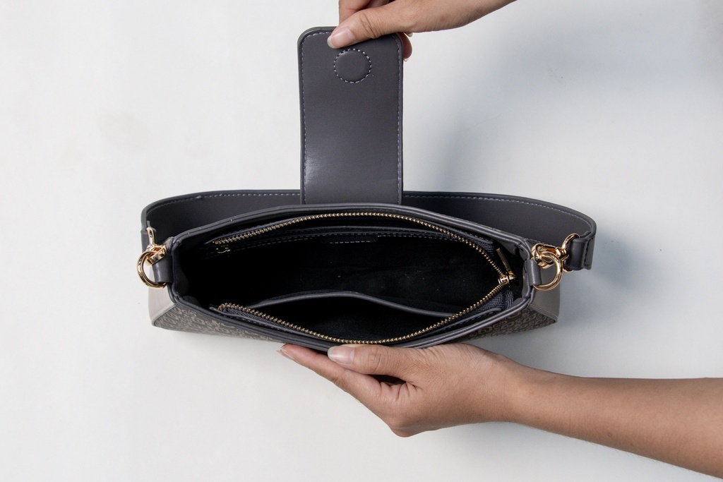 2025 Thinkayta Women Gray Sling Bag