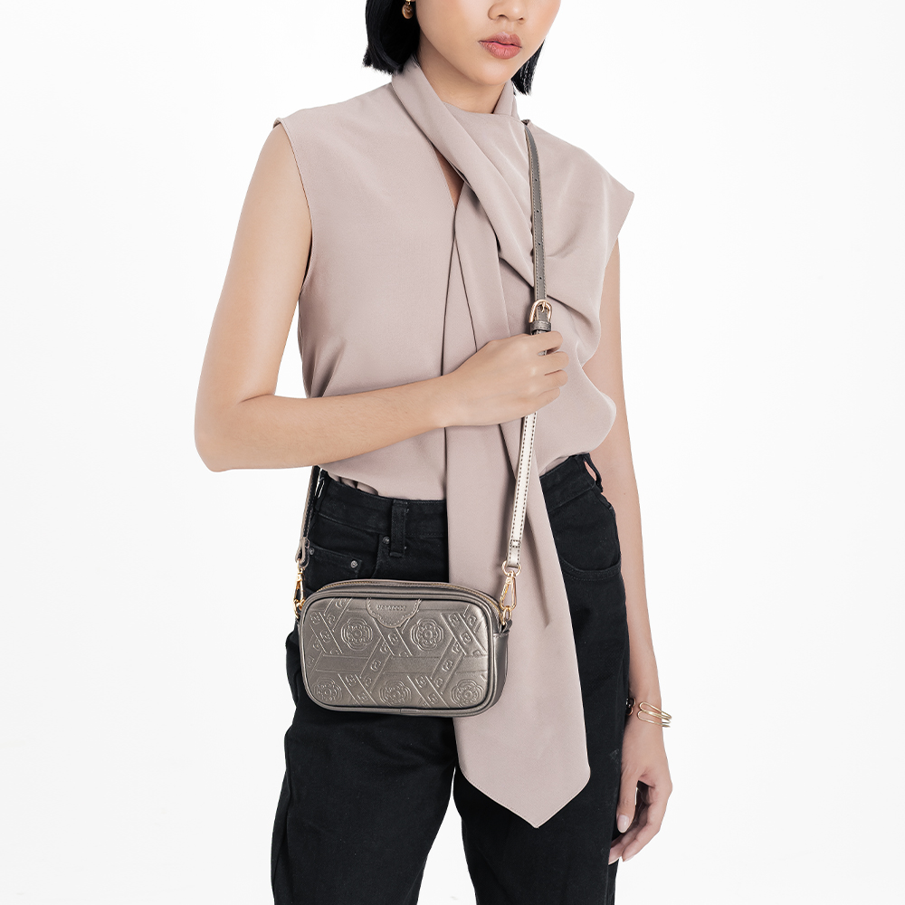 2025 Myat Lay Ngone Future Mini Camera Bag