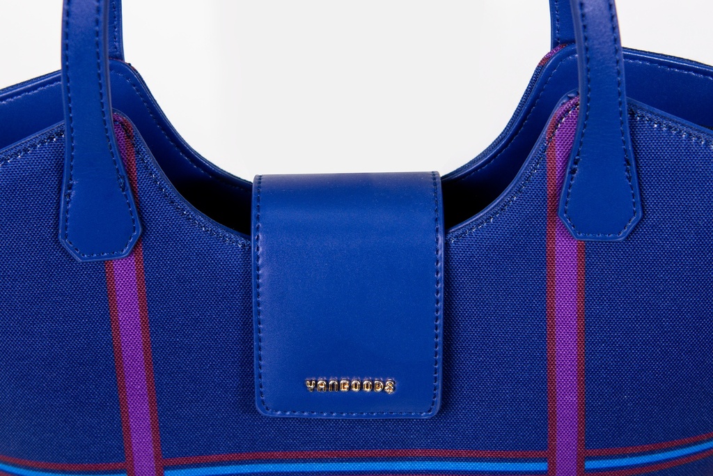 Picnic Navy Basket Shoulder Bag